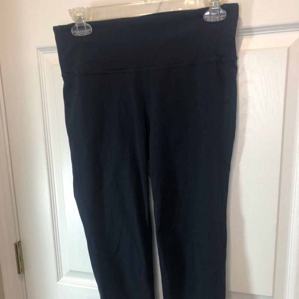 Athleta navy blue Capri length workout leggings size medium - Picture 2 of 7